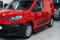 Opel Combo 2019- Seitenschweller Maya Red (2 Stk., Aluminium) Foto 1