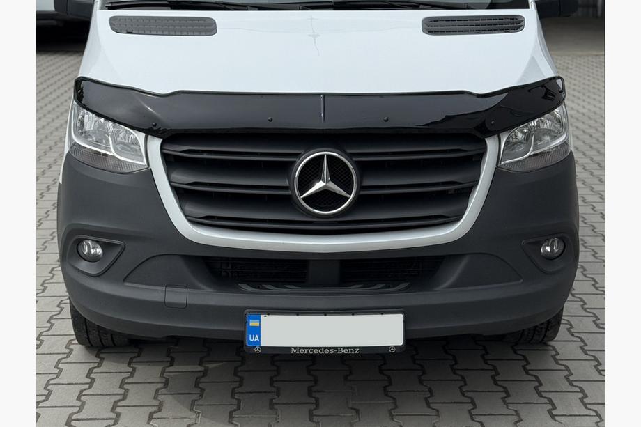Mercedes Sprinter W907/W910 2018- Motorhaubenschutz (EuroCap) Foto 1
