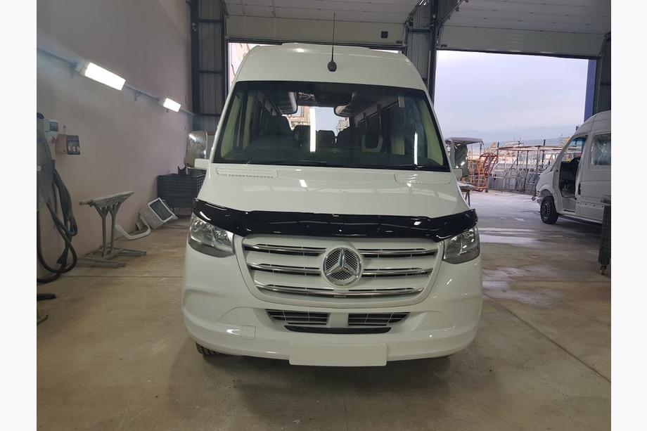 Mercedes Sprinter W907/W910 2018- Motorhaubenschutz (EuroCap) Foto 6