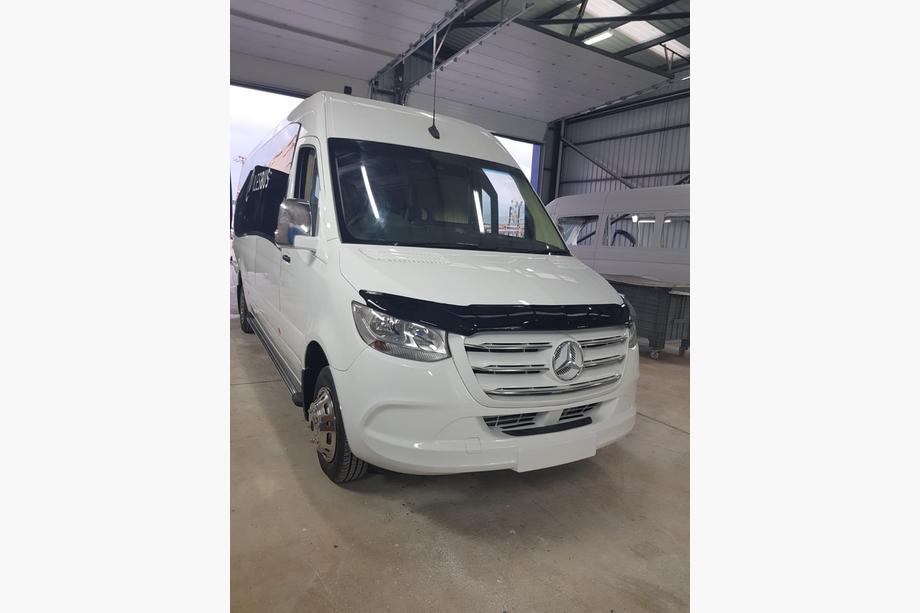 Mercedes Sprinter W907/W910 2018- Motorhaubenschutz (EuroCap) Foto 14