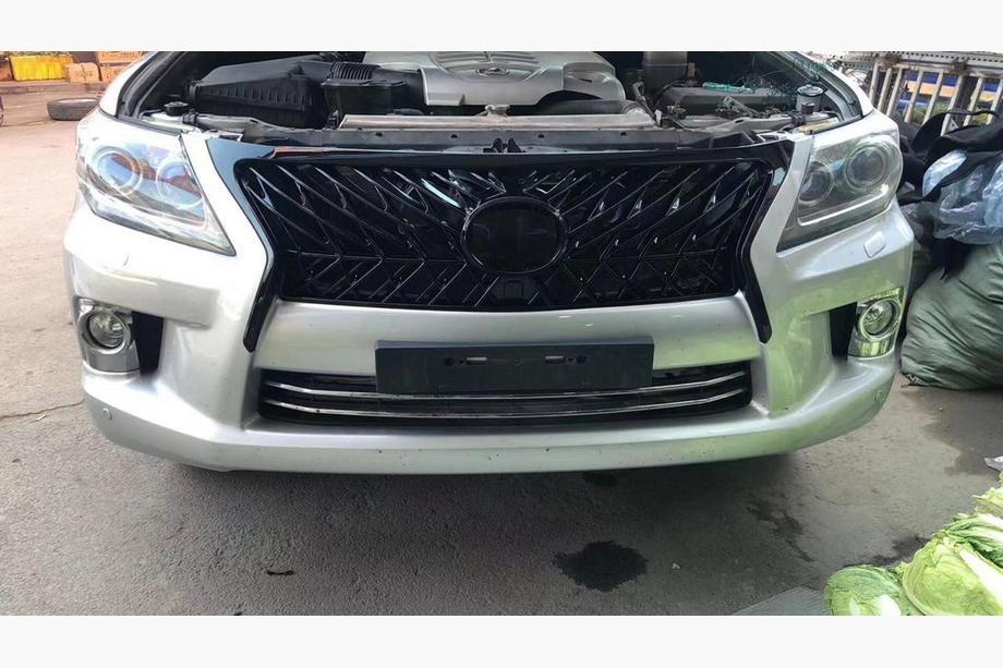 Lexus LX570/450d 2008-2022 Kühlergrill TRD (2012-2015) Foto 8