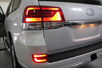 Toyota Land Cruiser 200 2007-2021 Hintere Nebelleuchten 2016+ (LED) Foto 2