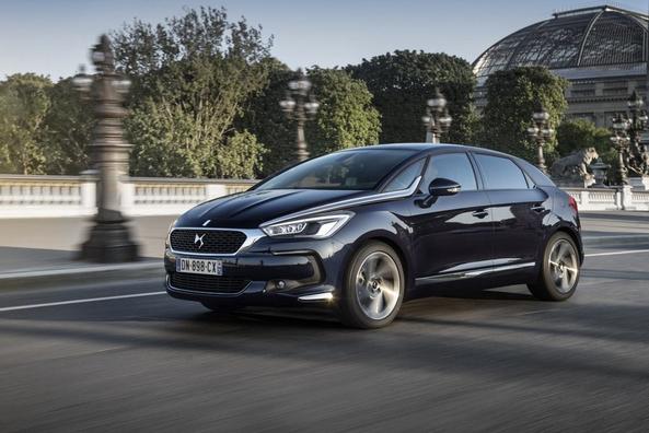 Aktualisierte fünftürige Fließheck Citroen DS5