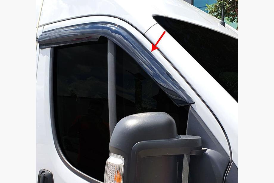 Peugeot Boxer 2006-2025 Windabweiser (2 Stk., Sunplex) Image