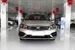 Übersicht der aktualisierten Limousine Geely Emgrand 7 Foto 14