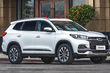 Übersicht über mittelständische Crossover-Chery Tiggo 8 Foto 1