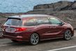 Bewertung des achtsitzigen Minivans Honda Odyssey in voller Größe Foto 2