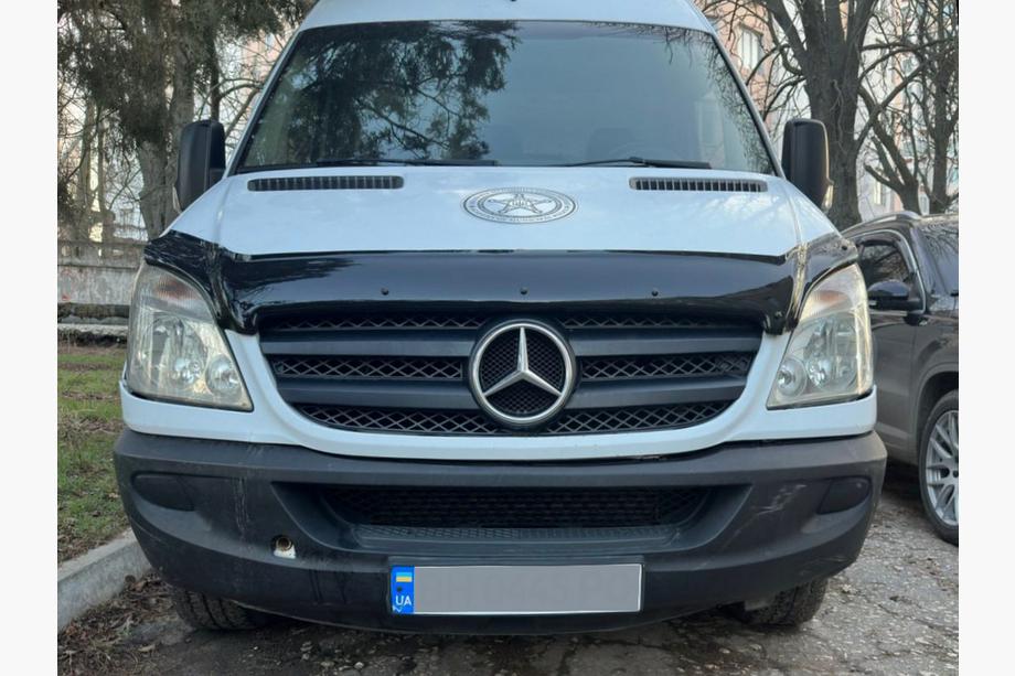 Mercedes Sprinter W906 2006–2018 Motorhaubenschutz 2006-2013 (EuroCap) Foto 9