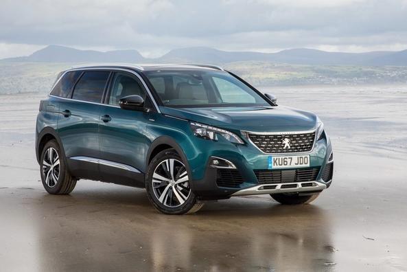 Die zweite Generation des Crossover Peugeot 5008