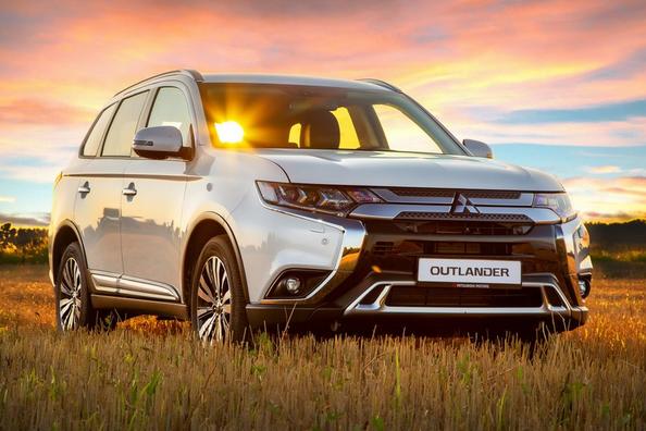 Übersicht Crossover Mitsubishi Outlander