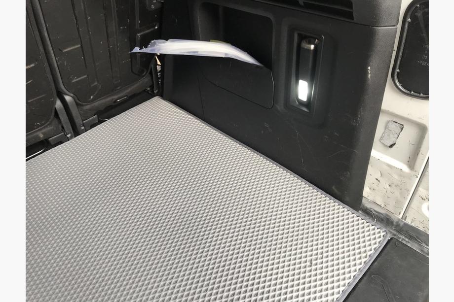 Citroen Berlingo 2008-2018 Kofferraummatte EVA Grau Kurzer Radstand Foto 4