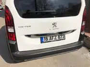 Peugeot Partner/Rifter 2019- Chromleiste über dem Kennzeichen (Edelstahl) Foto 2