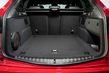 Die erste Generation des kompakt SUV von Alfa Romeo Stelvio Foto 16