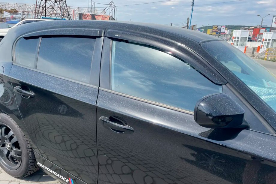 BMW 1 Series E81/E82/E87/E88 2004-2011 Windabweiser (4 Stk, HIC) Image