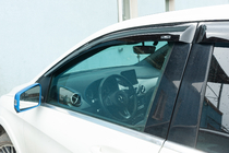 Mercedes B-class W246 2011-2018 Windabweiser (4 Stk, HIC) Foto 10