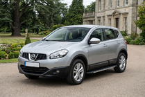 Nissan Qashqai 2010-2014 Trittbretter Bosphorus Grey (2 Stk., Aluminium) Foto 1