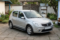 Dacia Sandero 2007-2013 Trittbretter Bosphorus Grey (2 Stk., Aluminium) Foto 1