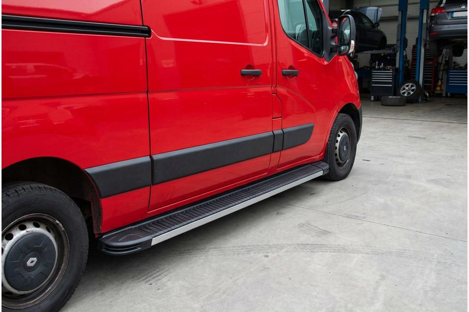 Nissan NV400 2010-2024 Seitenschweller Maya V1 (2 Stk., Aluminium) Image