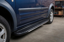 Ford Connect 2002–2006 Trittbretter Bosphorus Grey (2 Stk., Aluminium) Foto 1