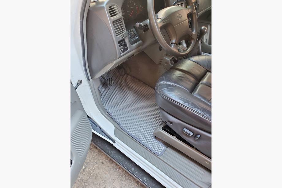 Nissan Patrol Y61 1997-2011 EVA Fußmatten (Grau) Lang, 4-teilig (vorne und hinten) Foto 18