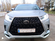 Toyota Highlander 2013-2019 TRD-Design Karosserie-Kit (für 2016-2019) Foto 4