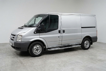Ford Transit 2000–2014 Seitenschweller Tayga V2 (2 Stk., Aluminium) Foto 1