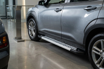 Hyundai Kona 2017-2023 Seitenschweller New Vision Grey (2 Stk., Aluminium) Foto 1