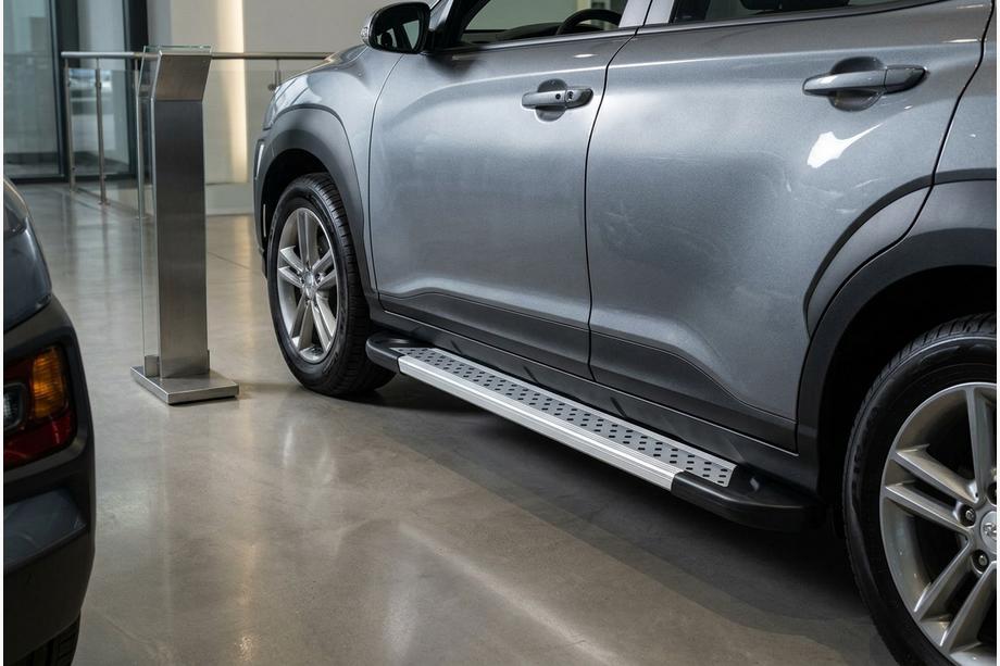 Hyundai Kona 2017-2023 Seitenschweller New Vision Grey (2 Stk., Aluminium) Image