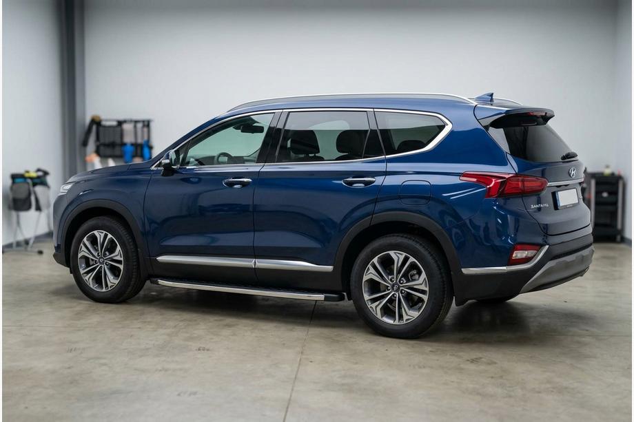Hyundai Santa Fe 4 2018-2023 Seitenschweller BlackLine (2 Stk., Aluminium) Image