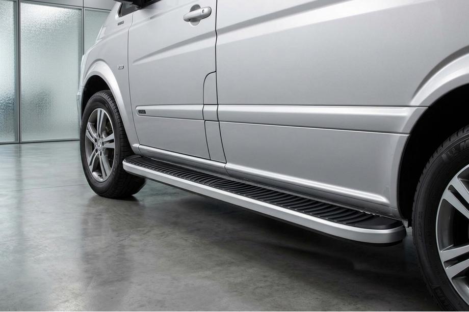 Mercedes Vito W639 2004-2014 Seitenschweller Tayga Grey (2 Stk., Alu) Kurz und Mittel Image