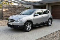 Nissan Qashqai 2007-2010 Seitenschweller Tayga Black (2 Stk., Aluminium) Foto 1
