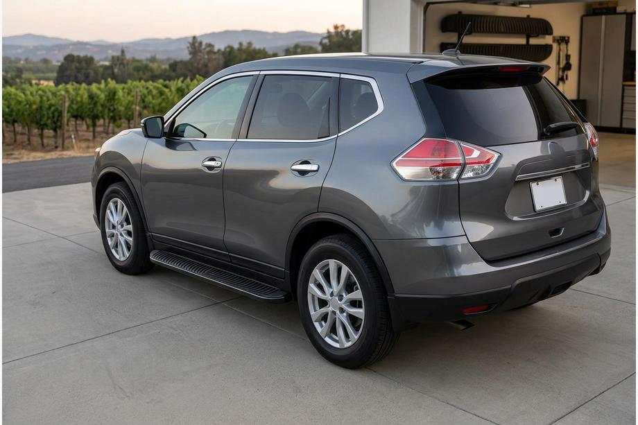 Nissan X-trail T32/Rogue 2014-2021 Seitenschweller Tayga Black (2 Stk., Aluminium) Image