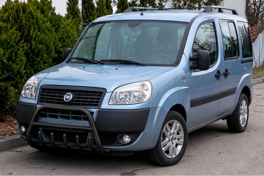 Fiat Doblo I 2005-2010 Frontbügel WT004 Schwarz Image