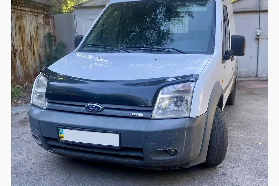 Ford Connect 2002–2006 Motorhaubenschutz V1 (EuroCap) Foto 1