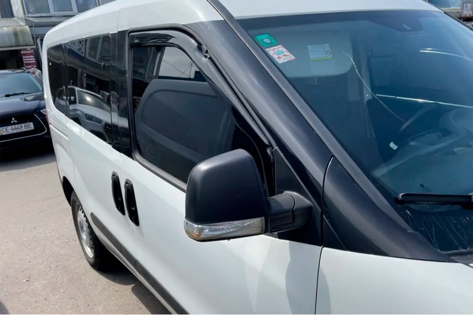 Opel Combo 2012-2018 Windabweiser zum Einstecken (2 Stk, HIC) Image