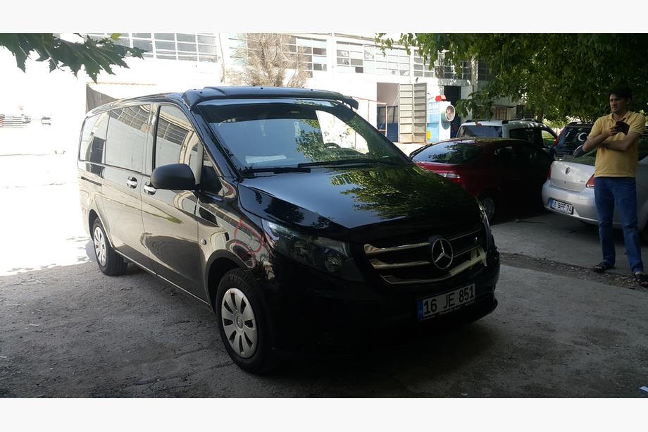Mercedes Vito/V-class W447 2014- Sonnenblende Frontscheibe (schwarz glanz, 5mm) Foto 5