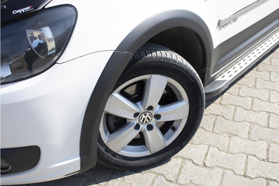 Volkswagen Caddy 2015-2020 Satz Zierleisten und Kotflügelverbreiterungen 1 Tür, kurzer Radstand Foto 9