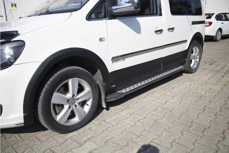 Volkswagen Caddy 2015-2020 Satz Zierleisten und Kotflügelverbreiterungen 1 Tür, kurzer Radstand Foto 27