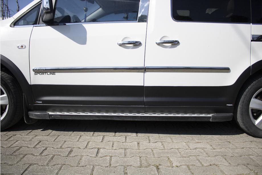 Volkswagen Caddy 2015-2020 Satz Zierleisten und Kotflügelverbreiterungen 1 Tür, kurzer Radstand Foto 29
