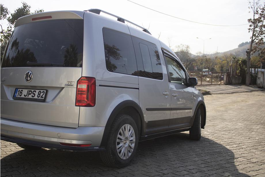 Volkswagen Caddy 2015-2020 Satz Zierleisten und Kotflügelverbreiterungen 1 Tür, kurzer Radstand Foto 42