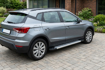 Seat Arona 2017- Seitenschweller New Vision Grey (2 Stk., Aluminium) Foto 1