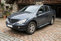 SsangYong Action 2005-2018 Seitenschweller New Vision Black (2 Stk., Aluminium) Foto 1