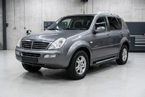 SsangYong Rexton I 2001-2017 Seitenschweller New Vision Black (2 Stk., Aluminium) 2005-2012 Foto 1