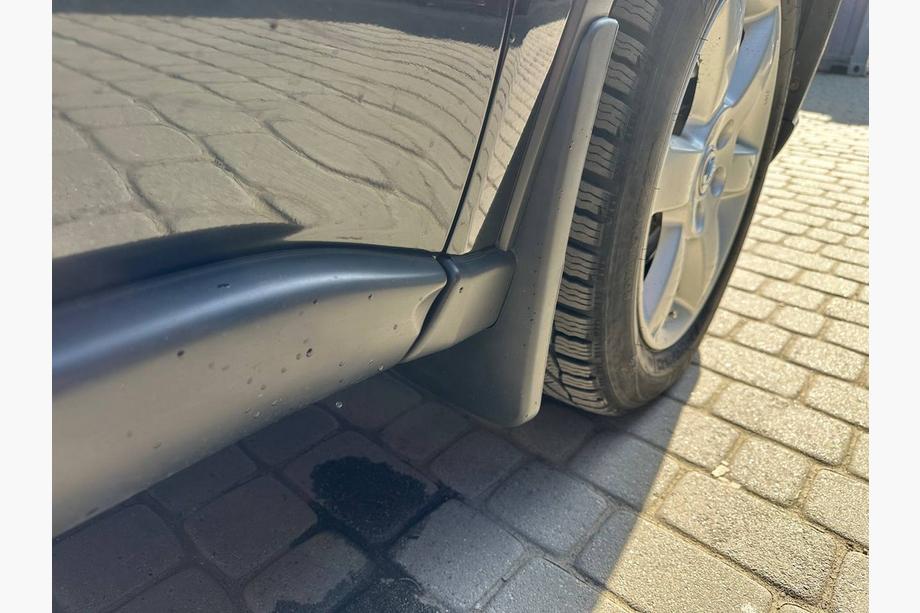 Nissan X-trail T31 2007-2014 Premium Schmutzfänger (4 Stk) Foto 1
