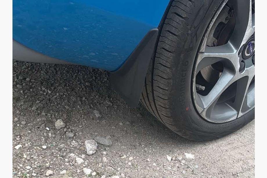 Volvo V40 2012- Original Premium Schmutzfänger (2012-2016, 4 Stk) Foto 3