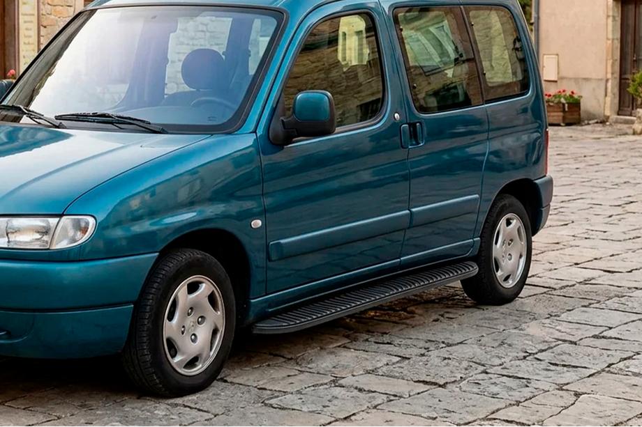 Peugeot Partner 1996-2008 Seitenschweller Tayga Black (2 Stk., Aluminium) Image