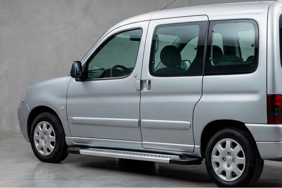 Peugeot Partner 1996-2008 Seitenschweller New Vision Grey (2 Stk., Aluminium) Image