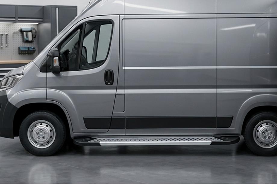 Peugeot Boxer 2006-2025 Seitenschweller New Vision Grey (2 Stk., Aluminium) Image