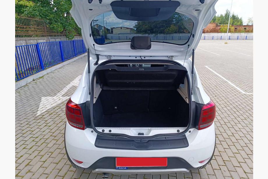 Dacia Sandero 2013-2020 Heckstoßstangenabdeckung EuroCap (ABS) Foto 1