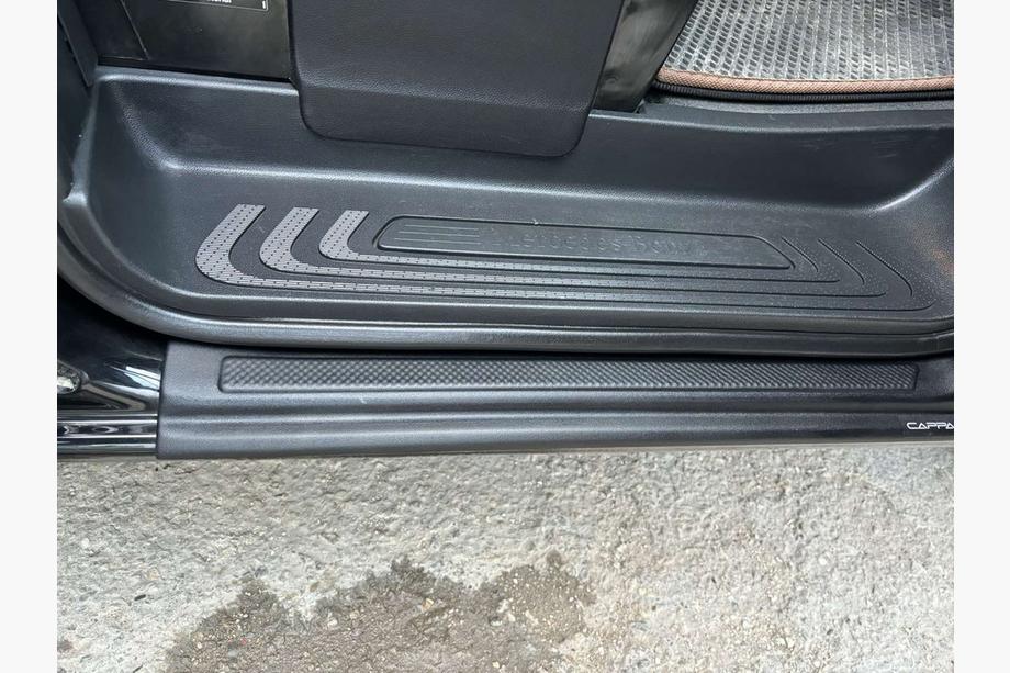 Mercedes Vito/V-class W447 2014- Einstiegsleisten Abdeckungen EuroCap (2 Stk, ABS) Image
